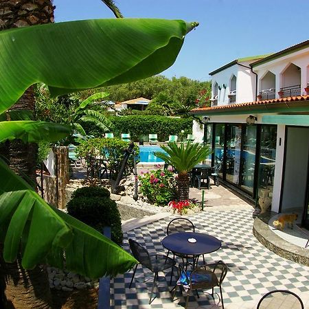 Hotel Marinella カーポ・ヴァチカーノ エクステリア 写真