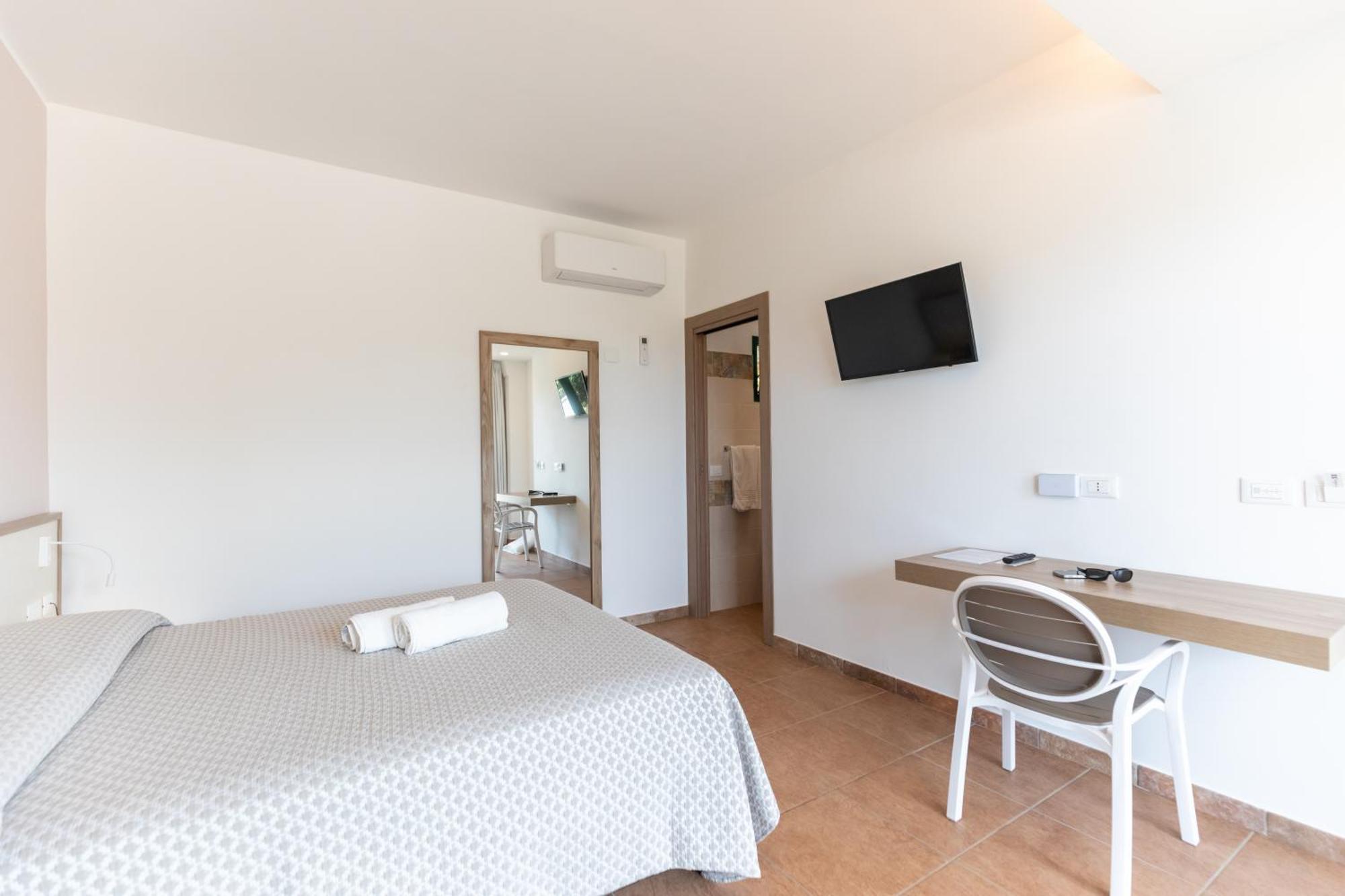 Hotel Marinella カーポ・ヴァチカーノ エクステリア 写真